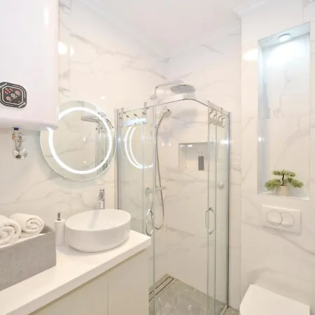 Pearl Shell Apartments Kotor Extérieur photo