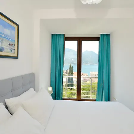 Pearl Shell Apartments Kotor Extérieur photo