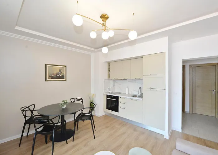 Pearl Shell Apartments
