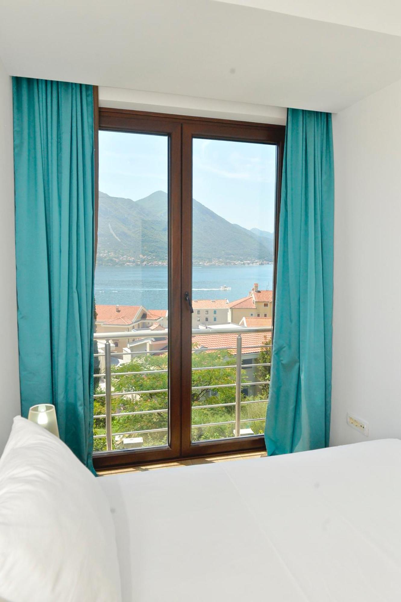 Pearl Shell Apartment Kotor